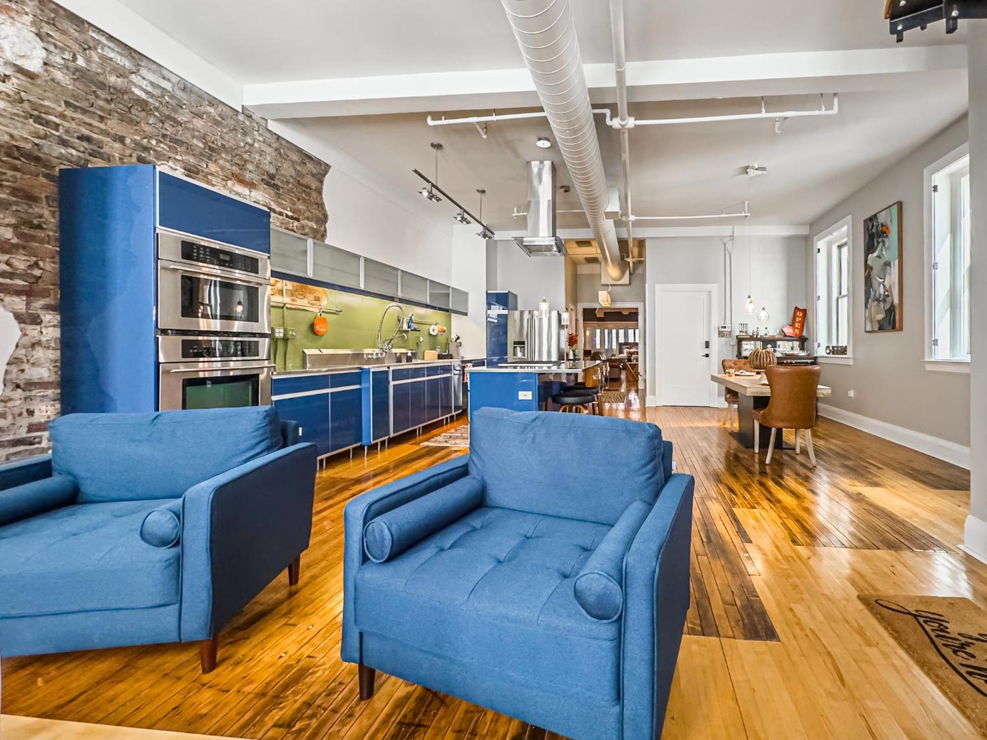 The Historic Lyric Penthouse With Private Rooftop Cincinnati Exterior foto